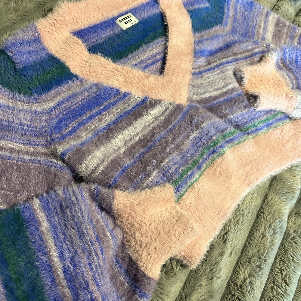 Sunday Best striped V-Neck Sweater Plush Knit medium Aritzia